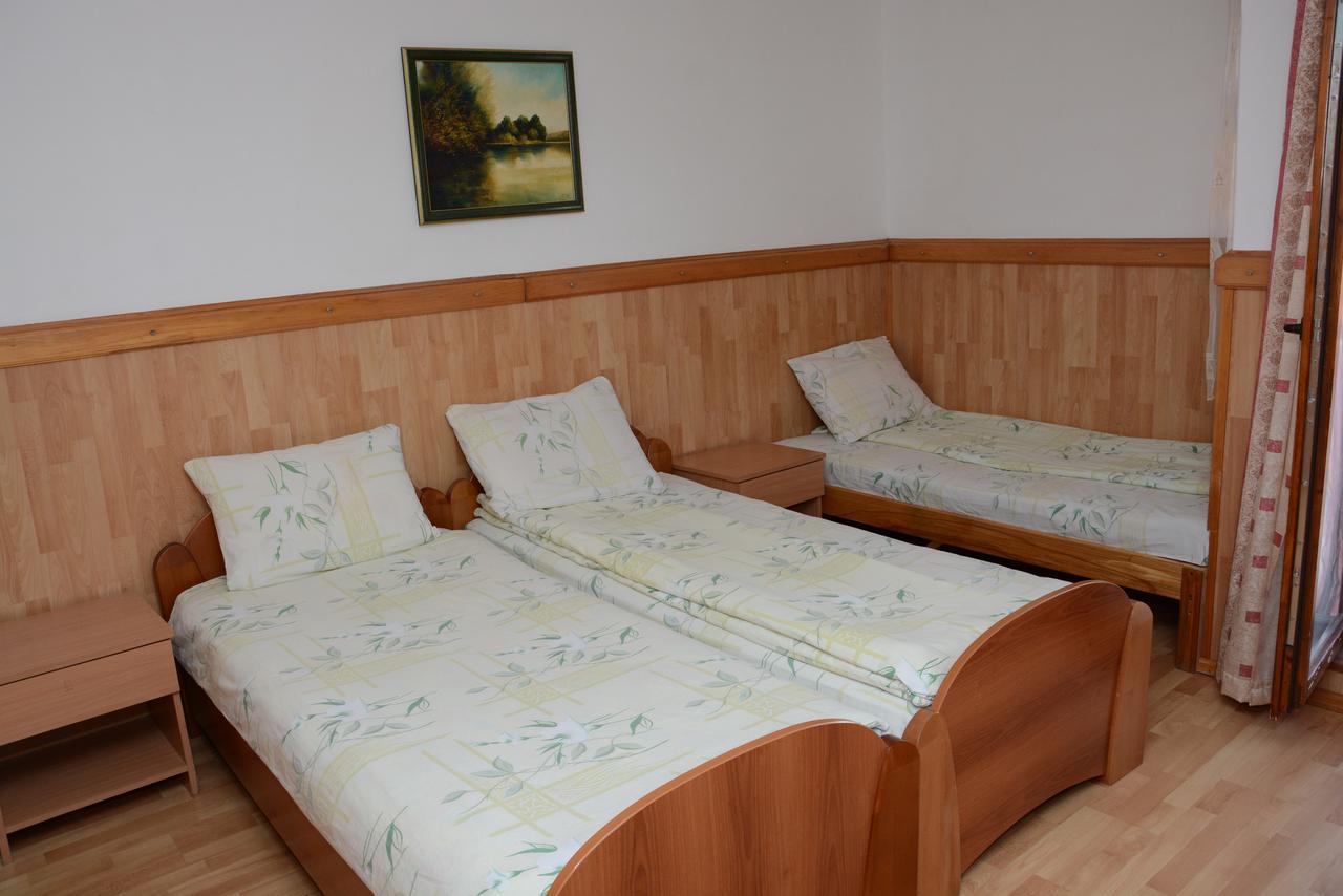 Bed and Breakfast Mm Narcis Vlasina Rid Zewnętrze zdjęcie