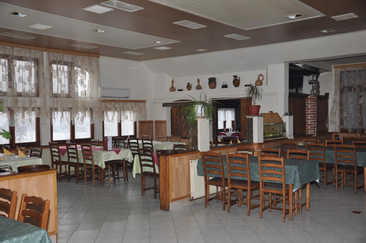 Bed and Breakfast Mm Narcis Vlasina Rid Zewnętrze zdjęcie