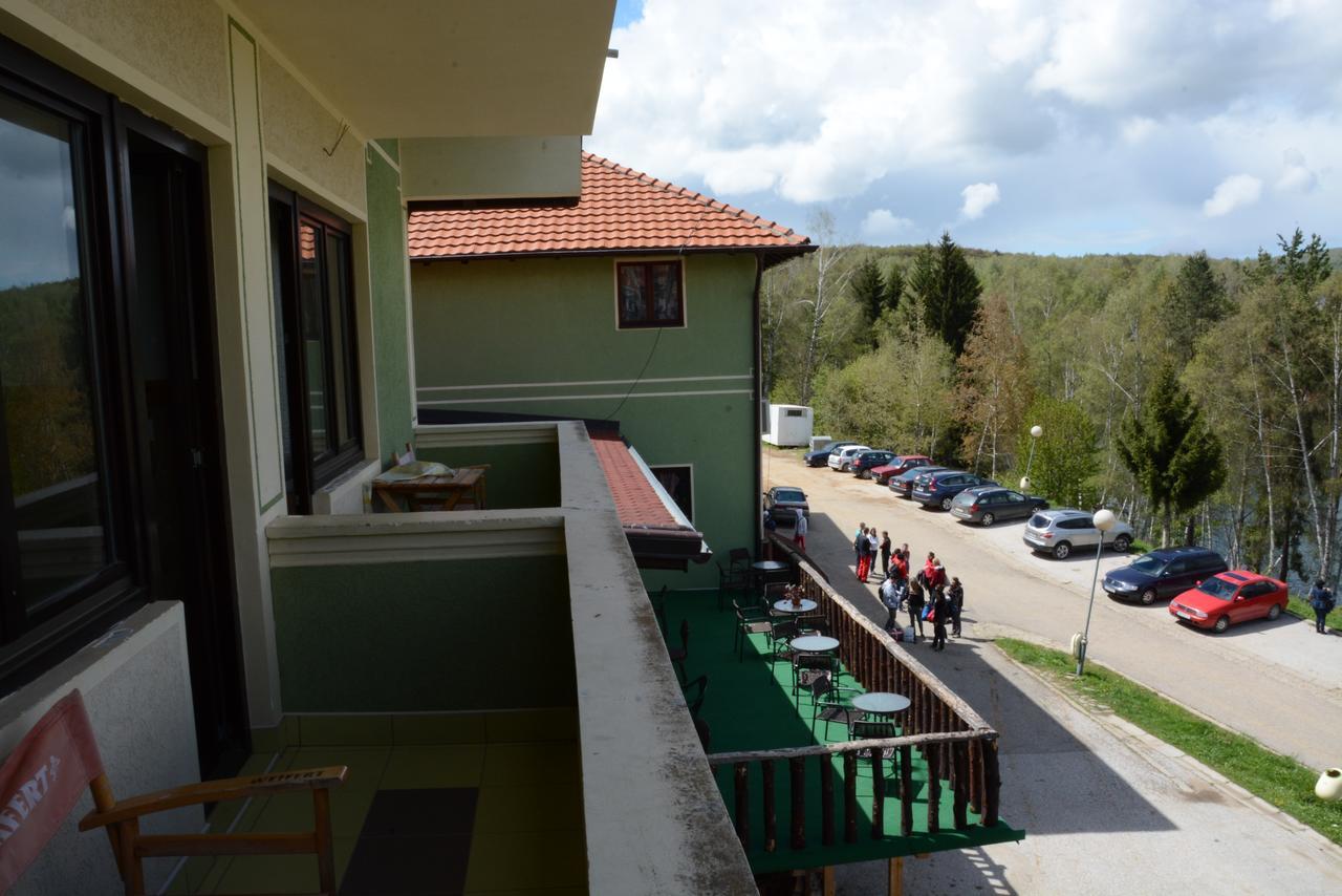 Bed and Breakfast Mm Narcis Vlasina Rid Zewnętrze zdjęcie