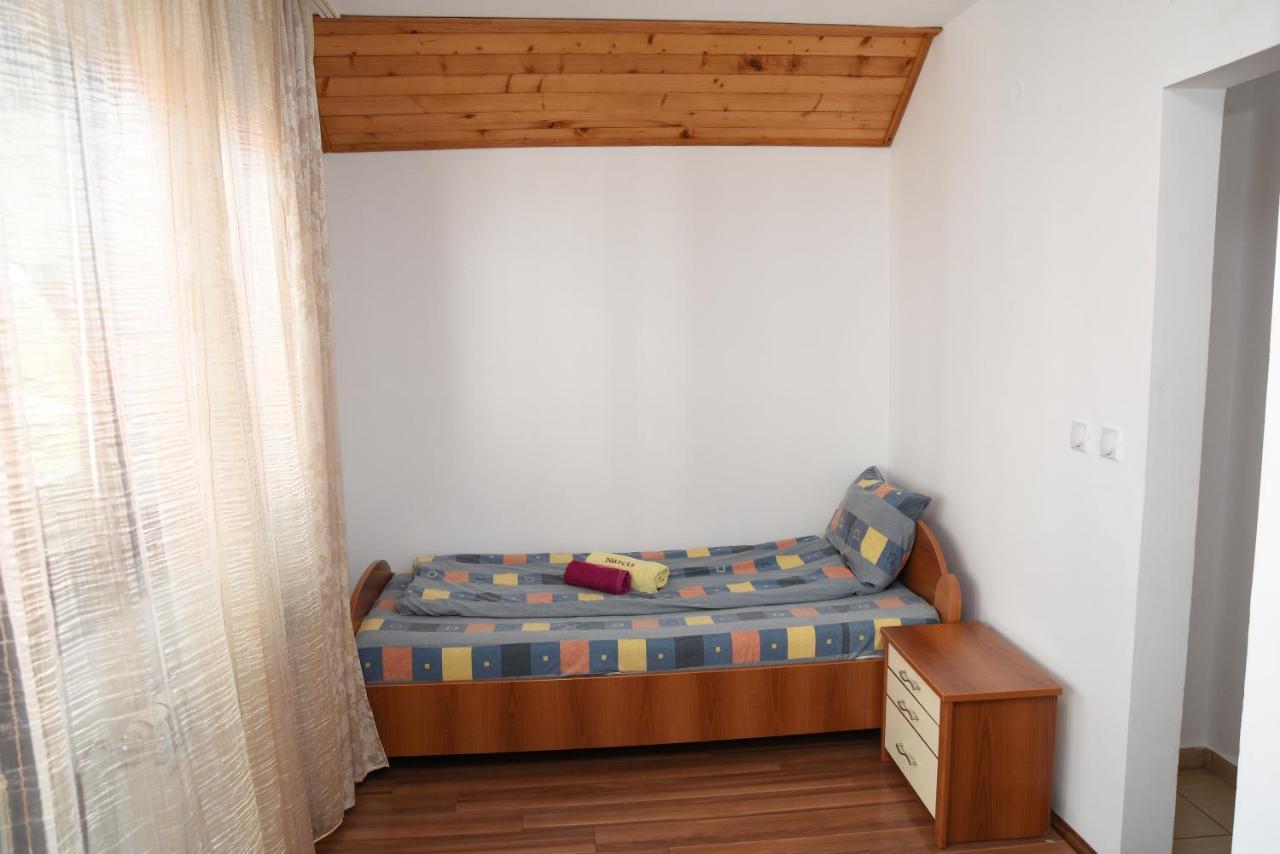 Bed and Breakfast Mm Narcis Vlasina Rid Zewnętrze zdjęcie