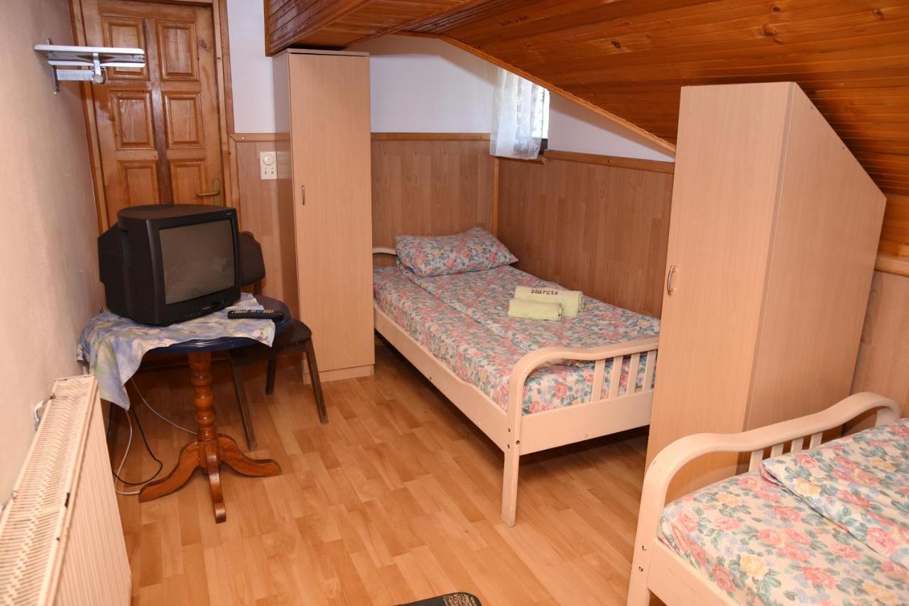 Bed and Breakfast Mm Narcis Vlasina Rid Zewnętrze zdjęcie