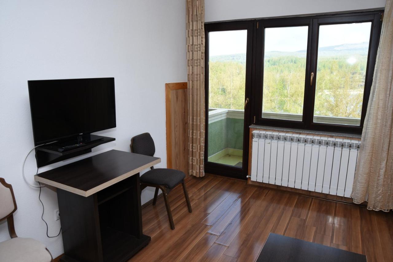 Bed and Breakfast Mm Narcis Vlasina Rid Zewnętrze zdjęcie